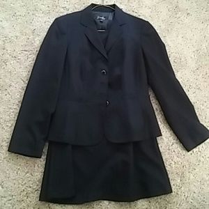 Emily Business Dress Skirt & Jacket